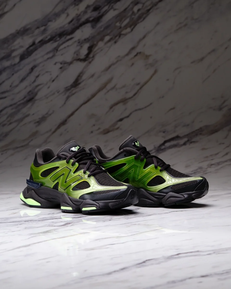 NEW BALANCE U9060IDG