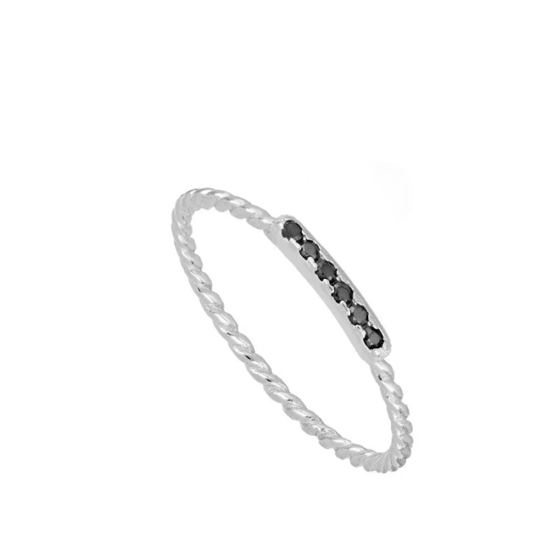 Anillo Cz Negra Fino Plata de Ley 925